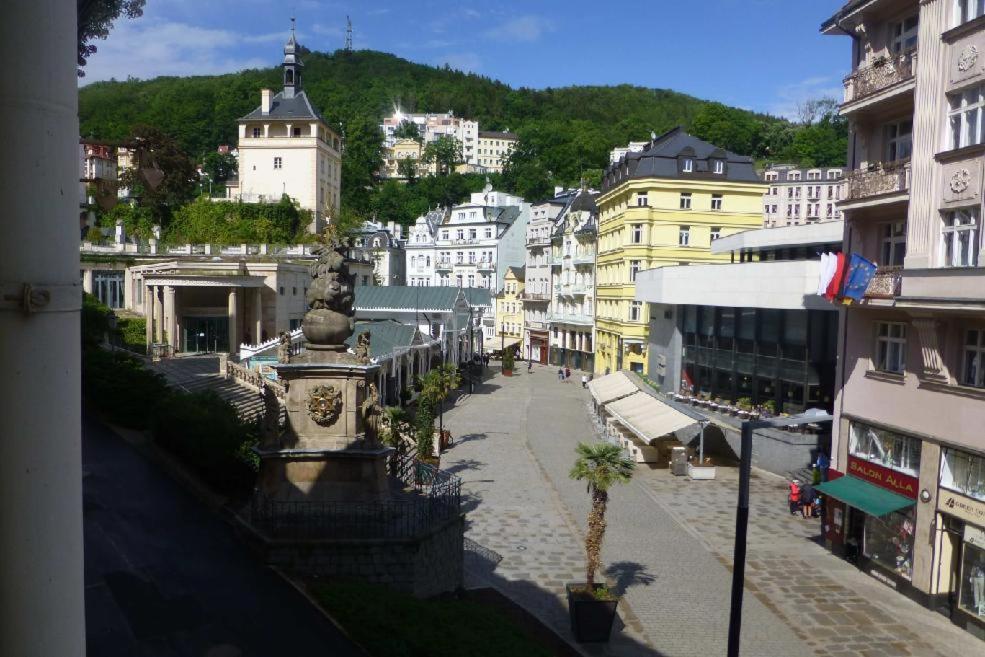 Apartmany U Tri Jehnatek Karlovy Vary Exterior foto